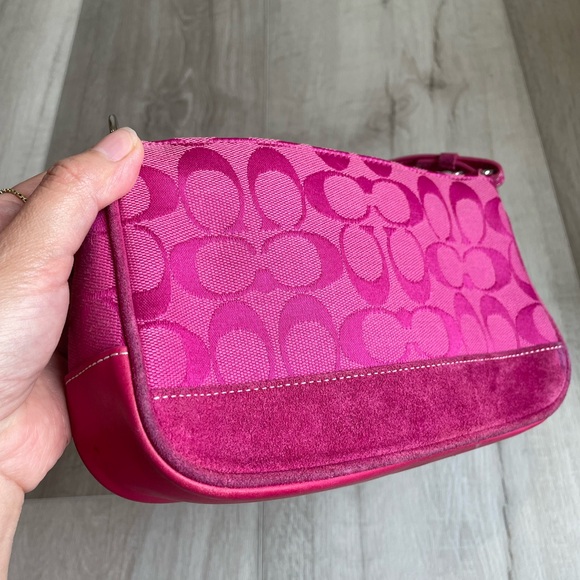 Coach demi in hot pink - Picture 8 of 12